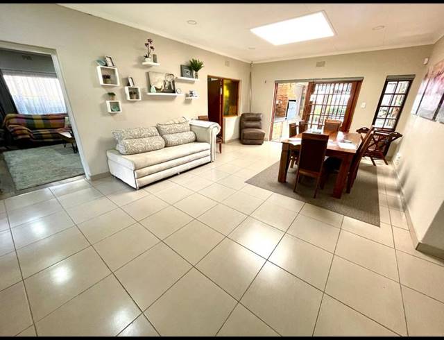 3 BEDROOM HOUSE FOR SALE IN RANT EN DAL